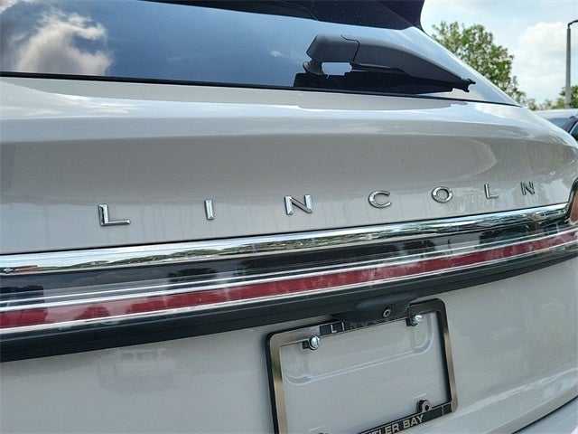 2022 Lincoln Nautilus Standard